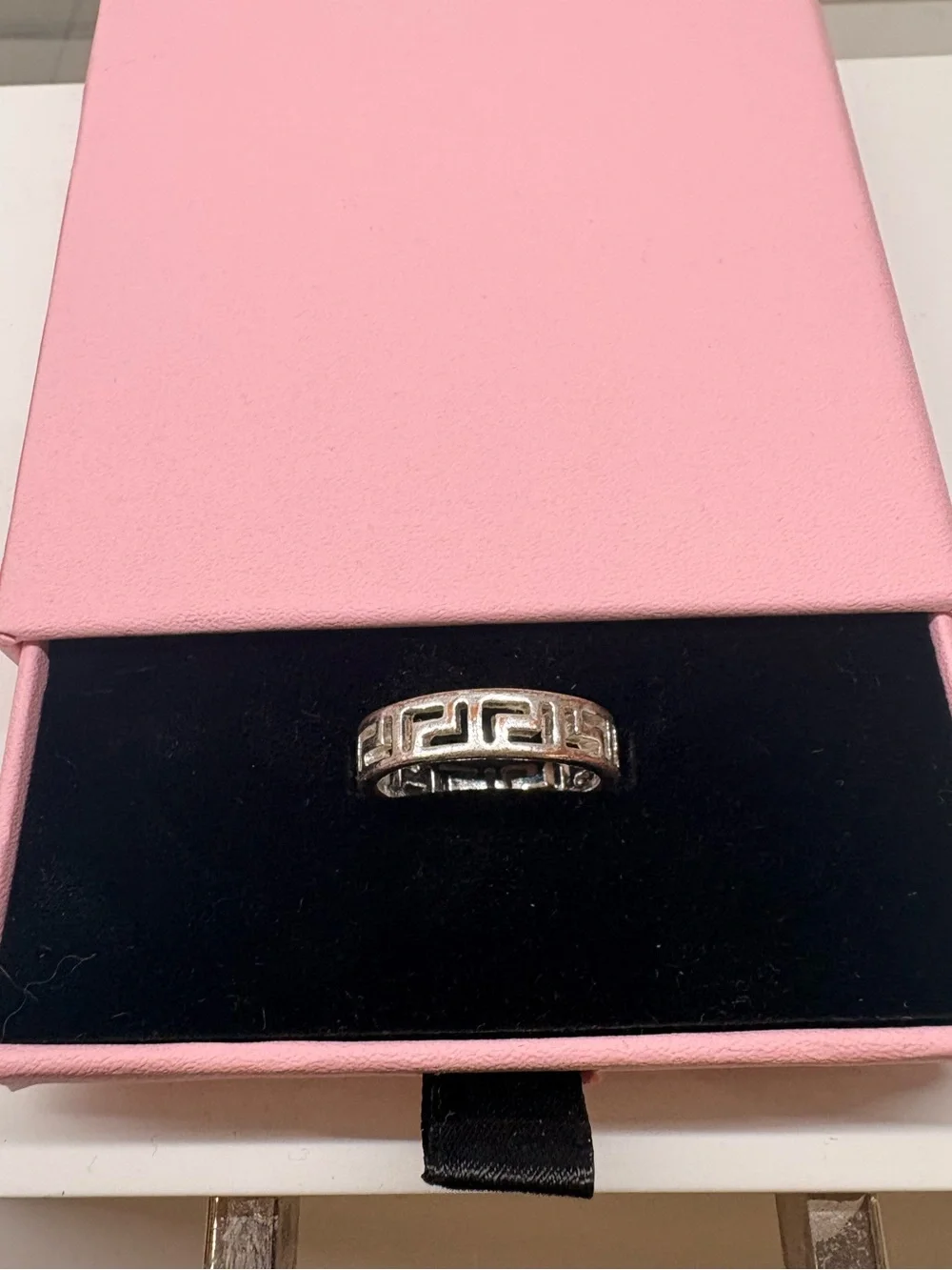 N/A stylish silver